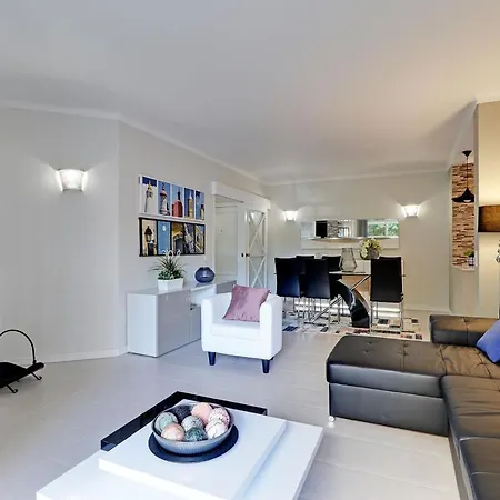 Design 1 With Pool By Homing Vilamoura