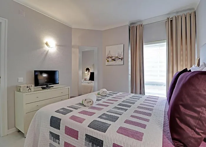 Appartement Design 1 With Pool By Homing *